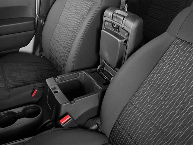 2013 Jeep Wrangler Unlimited 4WD 4dr Sport