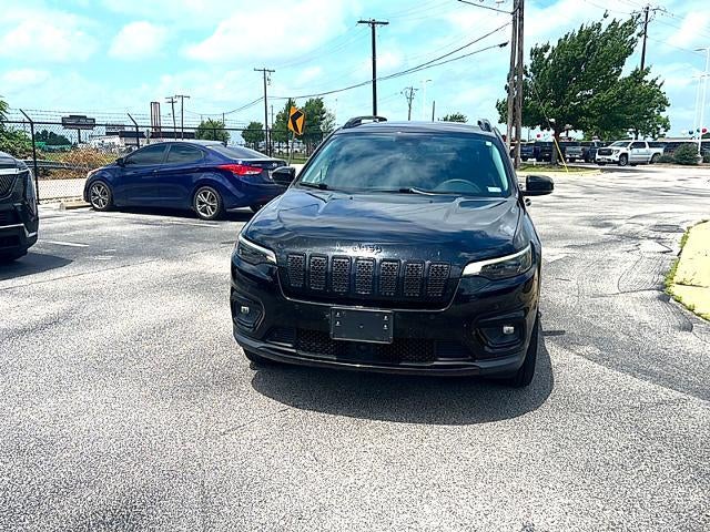 2023 Jeep Cherokee Altitude Lux 4x4