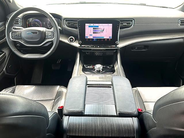2024 Jeep Wagoneer L Series II 4x2 *Ltd Avail*
