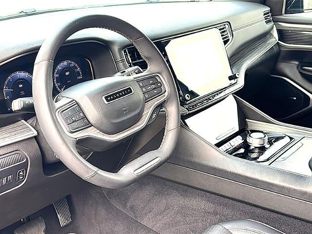 2024 Jeep Wagoneer Series II 4x2