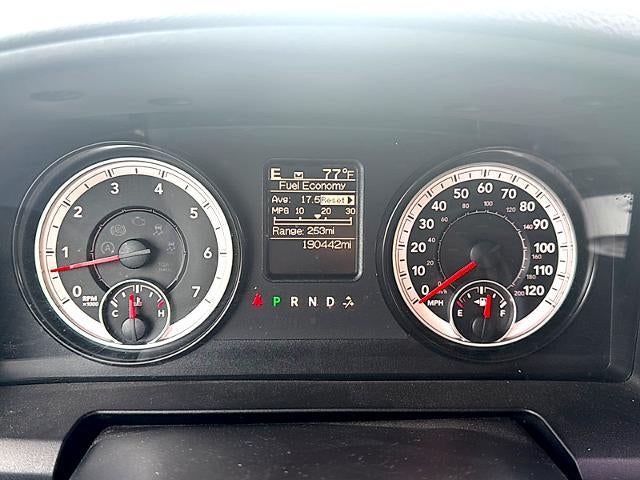 2015 RAM 1500 2WD Quad Cab 6.4 Ft Box Big Horn