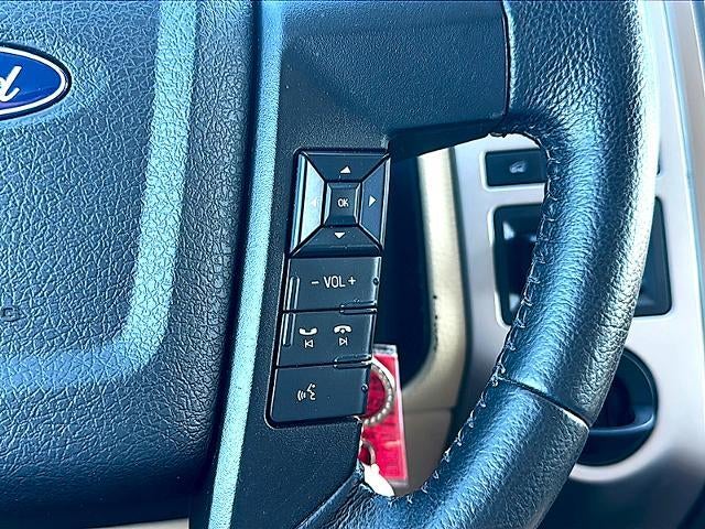 2017 Ford Expedition EL XLT 4x2