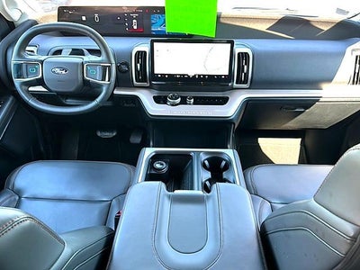 2025 Ford Expedition Active 4x4