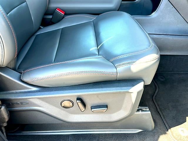 2025 Ford Expedition Active 4x4