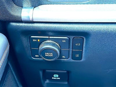 2025 Ford Expedition Active 4x4