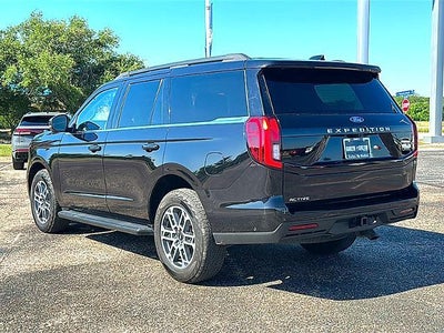 2025 Ford Expedition Active 4x4