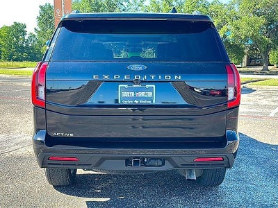 2025 Ford Expedition Active 4x4
