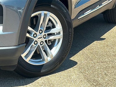 2023 Ford Explorer XLT RWD