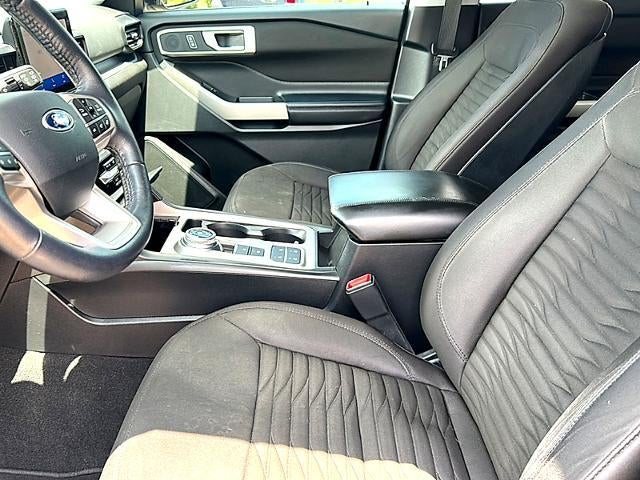2020 Ford Explorer XLT RWD