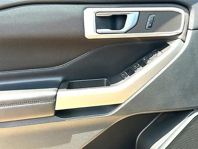 2020 Ford Explorer XLT RWD
