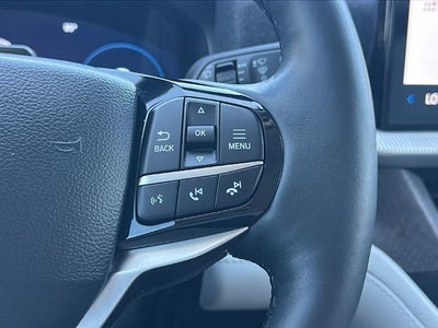 2025 Ford Explorer Platinum RWD