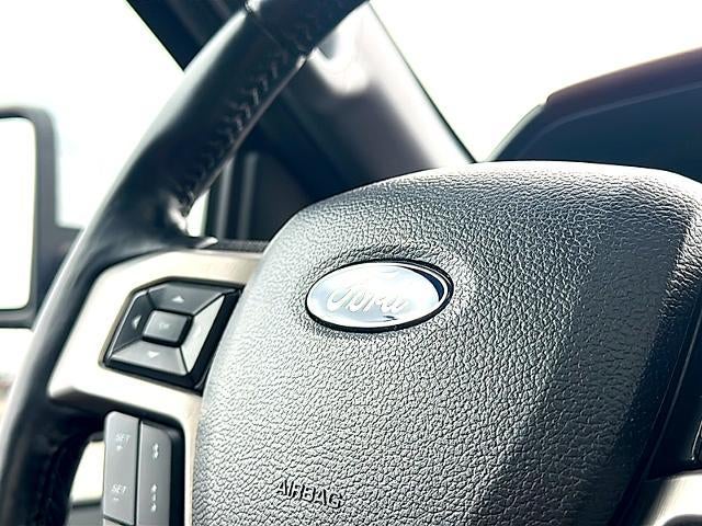 2018 Ford Super Duty F-350 SRW Platinum 4WD Crew Cab 6.75' Box