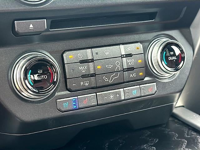 2018 Ford Super Duty F-350 SRW Platinum 4WD Crew Cab 6.75' Box