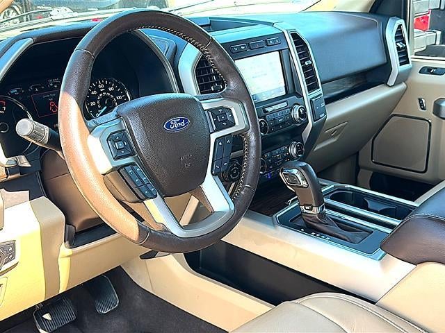 2020 Ford F-150 LARIAT 4WD SuperCrew 5.5' Box