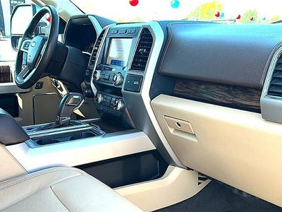 2020 Ford F-150 LARIAT 4WD SuperCrew 5.5' Box