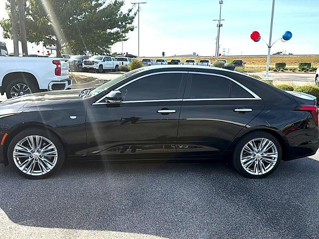 2022 Cadillac CT4 4dr Sdn Premium Luxury