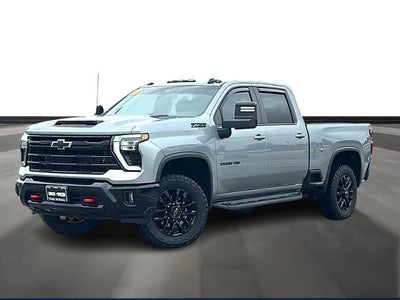 2025 Chevrolet Silverado 2500 HD Crew Cab Standard Box 4-Wheel Drive LT