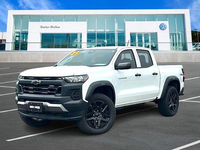 2025 Chevrolet Colorado Crew Cab Short Box 4-Wheel Drive Trail Boss