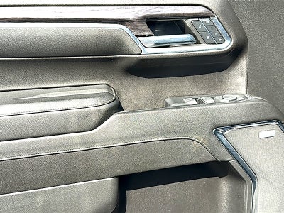 2023 Chevrolet Silverado 1500 4WD Crew Cab Short Bed LTZ