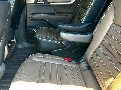 2026 GMC Acadia FWD Denali Ultimate