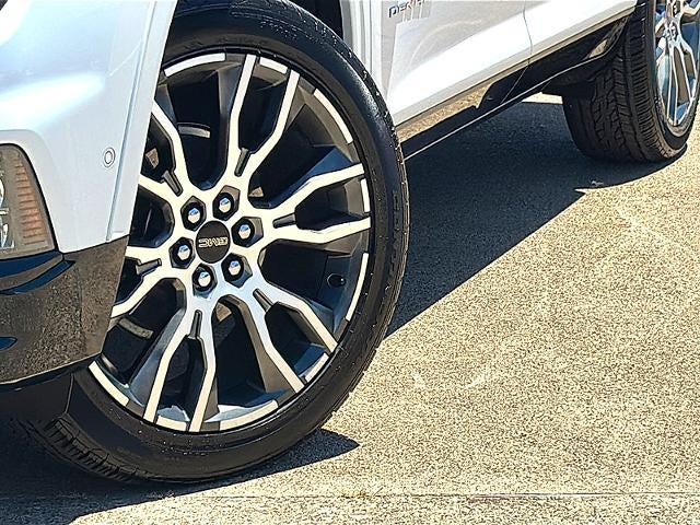 2026 GMC Acadia FWD Denali Ultimate