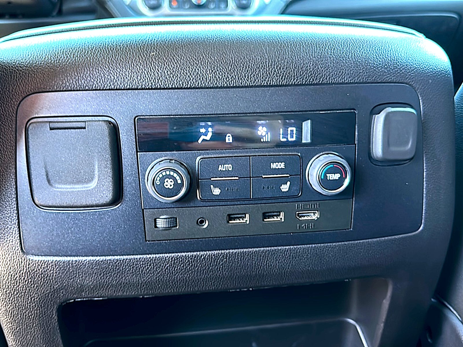 2018 GMC Yukon XL SLT