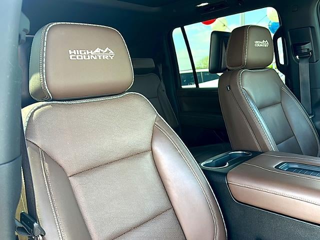 2023 Chevrolet Suburban 4WD High Country