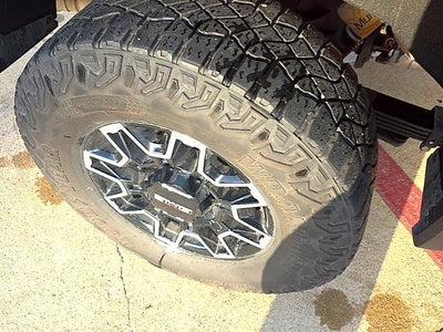 2024 GMC Sierra 2500 HD Crew Cab Standard Box 4-Wheel Drive AT4X