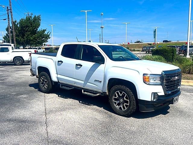 2022 GMC Canyon Crew Cab Short Box 4-Wheel Drive AT4 w/Leather