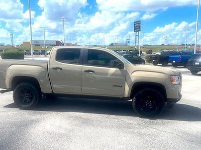 2021 GMC Canyon Crew Cab Short Box 4-Wheel Drive AT4 w/Cloth
