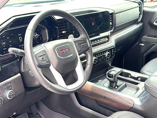 2026 GMC Sierra 1500 Crew Cab Short Box 4-Wheel Drive SLT