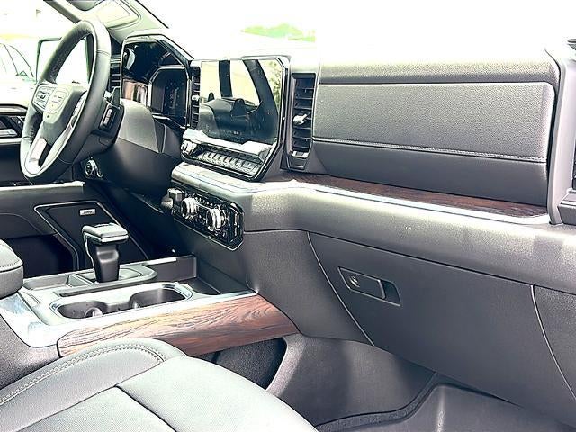 2026 GMC Sierra 1500 Crew Cab Short Box 4-Wheel Drive SLT