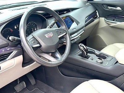 2023 Cadillac XT4 FWD 4dr Luxury