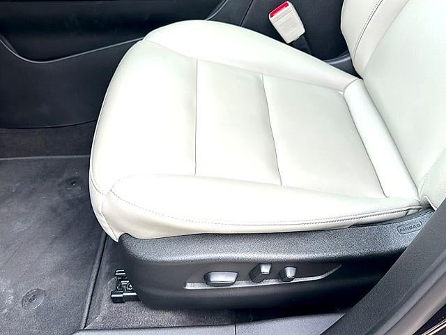 2023 Cadillac XT4 FWD 4dr Luxury