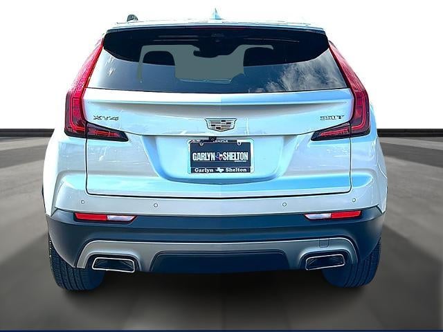 2022 Cadillac XT4 FWD 4dr Premium Luxury