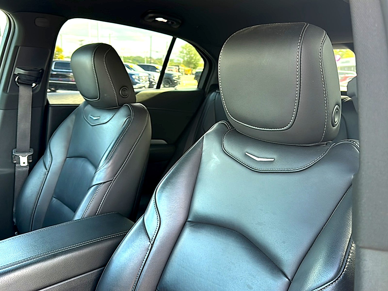 2020 Cadillac XT4 FWD Premium Luxury