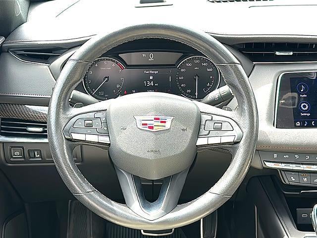 2023 Cadillac XT4 FWD 4dr Sport