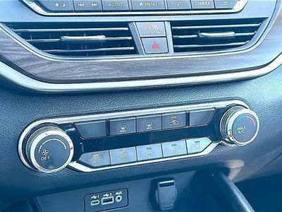 2024 Nissan Altima 2.5 SV Sedan