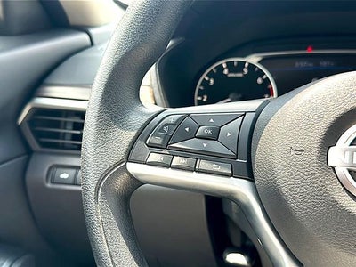 2025 Nissan Altima SV FWD