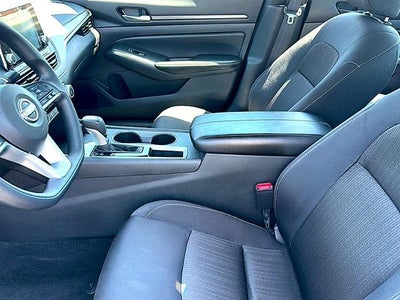 2025 Nissan Altima SV FWD