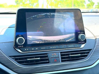 2025 Nissan Altima SV FWD