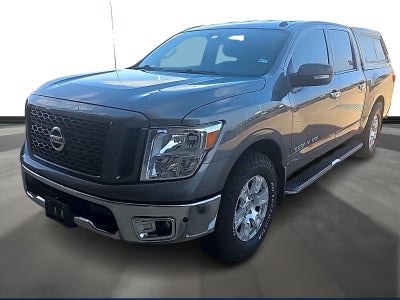 2019 Nissan TITAN SV