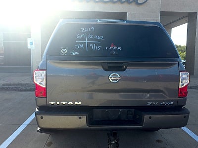 2019 Nissan TITAN SV