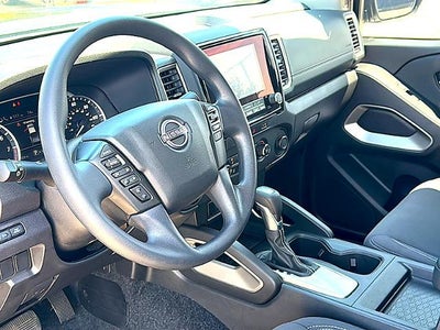 2024 Nissan Frontier Crew Cab 4x2 SV