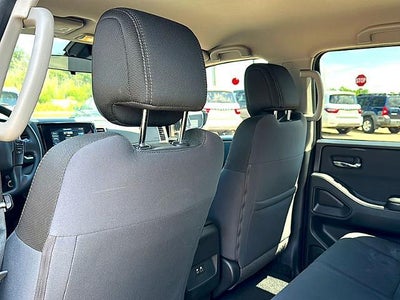 2024 Nissan Frontier Crew Cab 4x2 SV