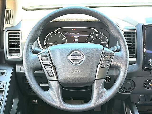 2024 Nissan Frontier Crew Cab 4x2 SV