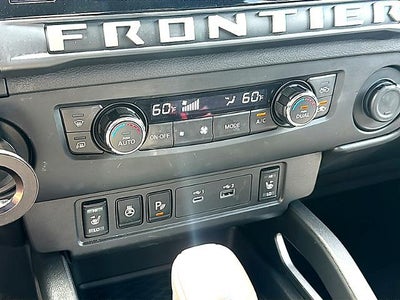 2025 Nissan Frontier Crew Cab 4x2 SV