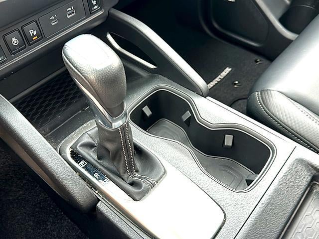 2024 Nissan Frontier Crew Cab 4x4 SL