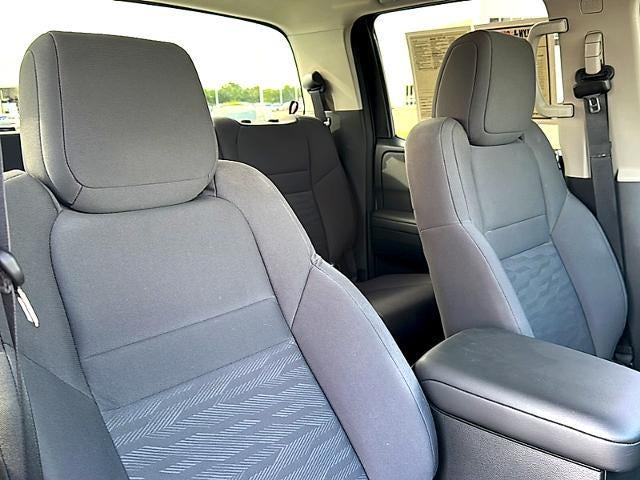 2024 Nissan Frontier Crew Cab 4x4 S