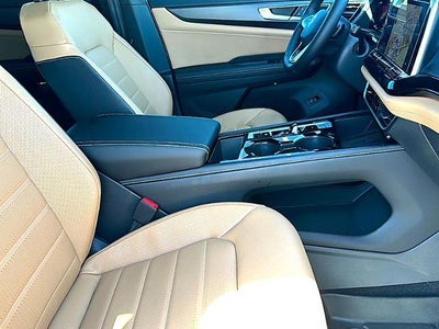 2025 Volkswagen Atlas Cross Sport 2.0T SEL R-Line Black 4MOTION